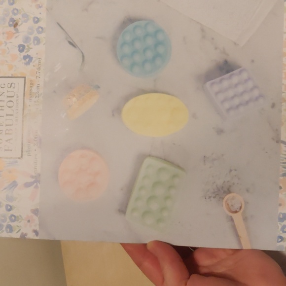 Soap molds Something Fabulous Soap Creations Plastic Soap Mold Lot of 3 - Picture 4 of 7